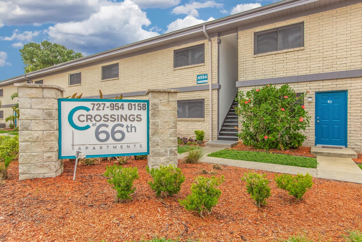 Foto principal - Crossings at 66th