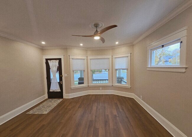 Foto del edificio - 9715 Clifton Blvd