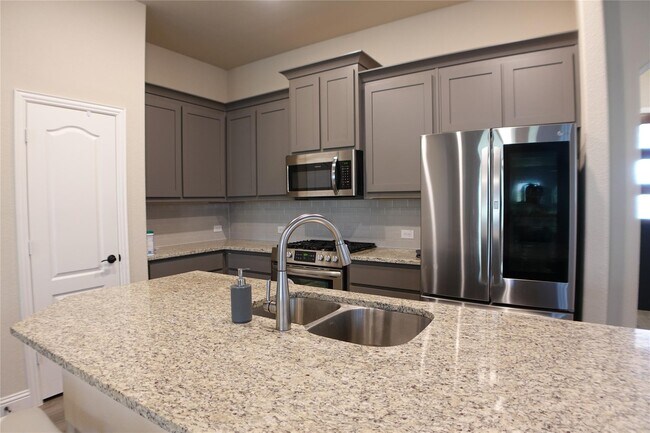 Building Photo - 1206 Glasbury Glen Way