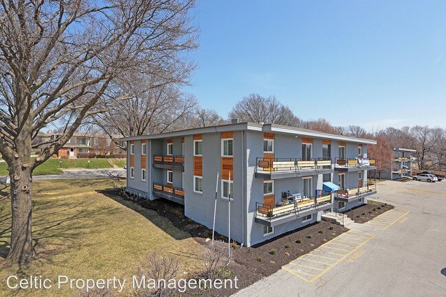 Building Photo - 6621 W 94th Terrace