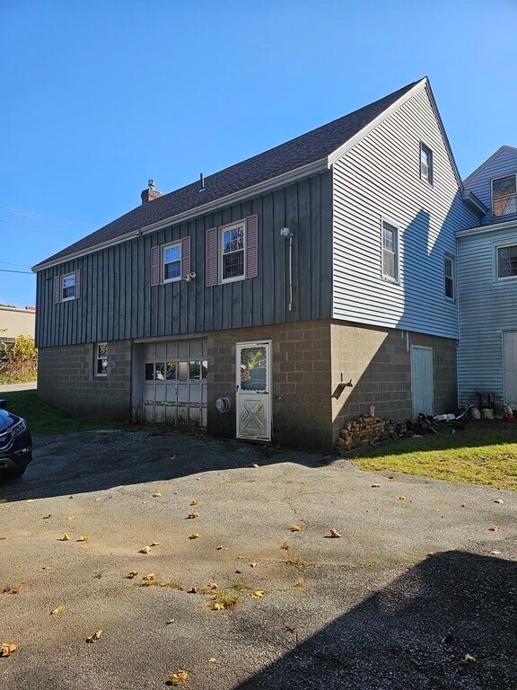 285 Main St, Spencer, MA 01562 House Rental in Spencer, MA