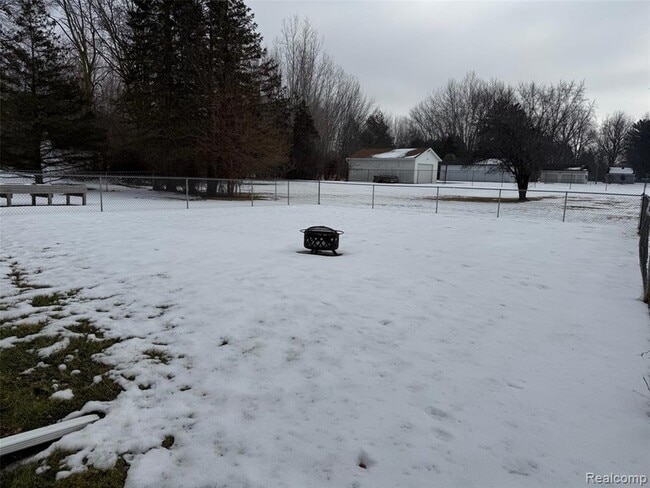 Building Photo - 6939 Alma Ct