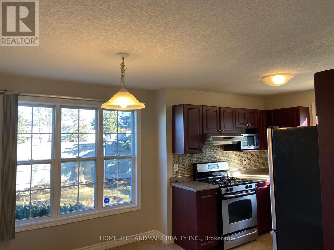 Photo principale - 573 Chablis Dr
