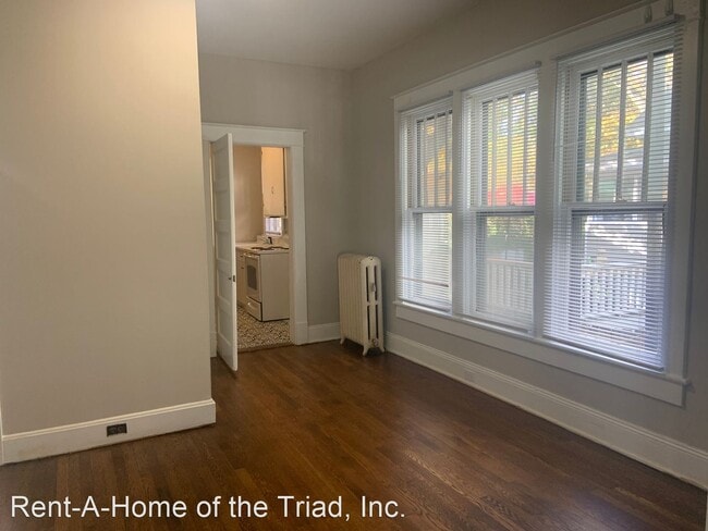 Building Photo - 1 br, 1 bath House - 603 Magnolia Street E