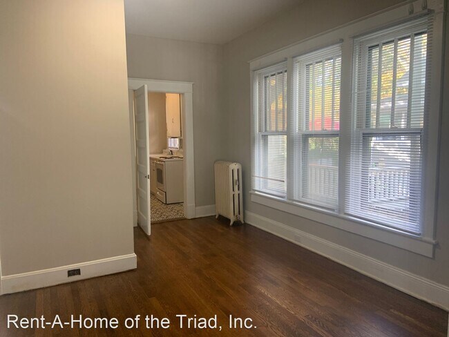 Foto del edificio - 1 br, 1 bath House - 603 Magnolia Street E