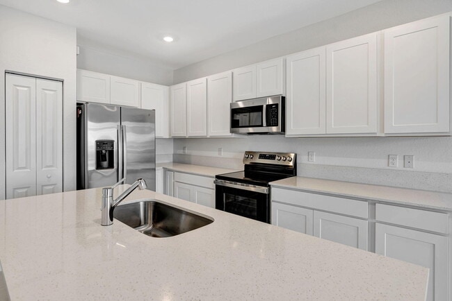 Building Photo - 539 Rivergrass St