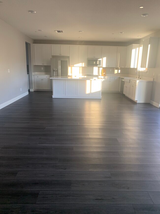 Foto del edificio - 2011 Jalen St