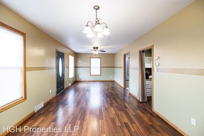 Foto del edificio - 3 br, 2 bath House - 715 15th Ave