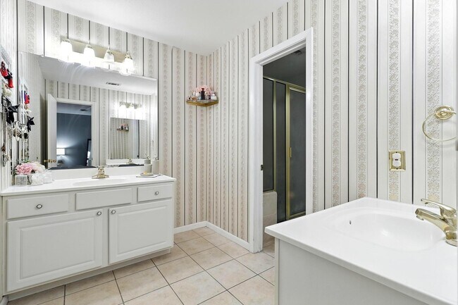 Foto del edificio - 1532 Prairie Grove Dr