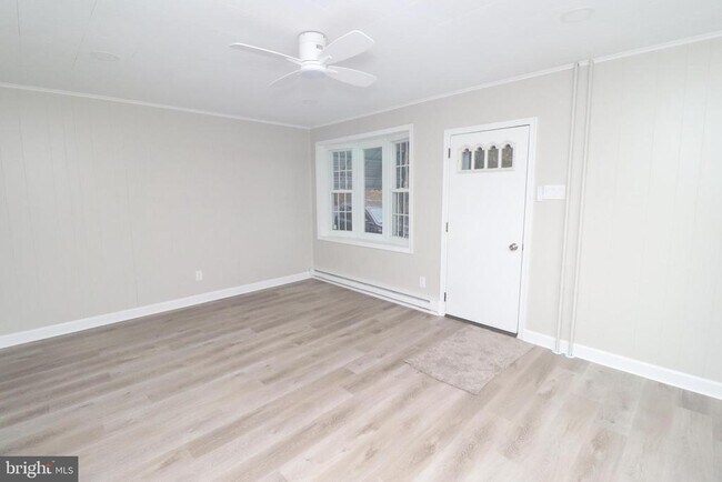 Foto del edificio - 240 S Middle St