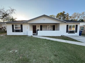 Building Photo - 10920 N 29th St