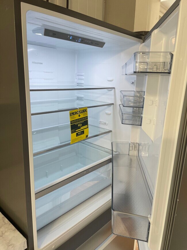 Brand new appliances - 1 Willoughby St