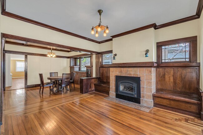 Foto del edificio - Charming Craftsman