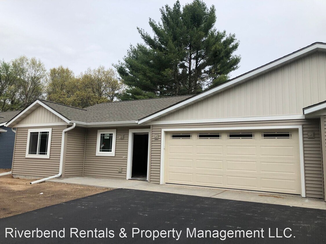 Foto principal - 122-124 Hickory Ln