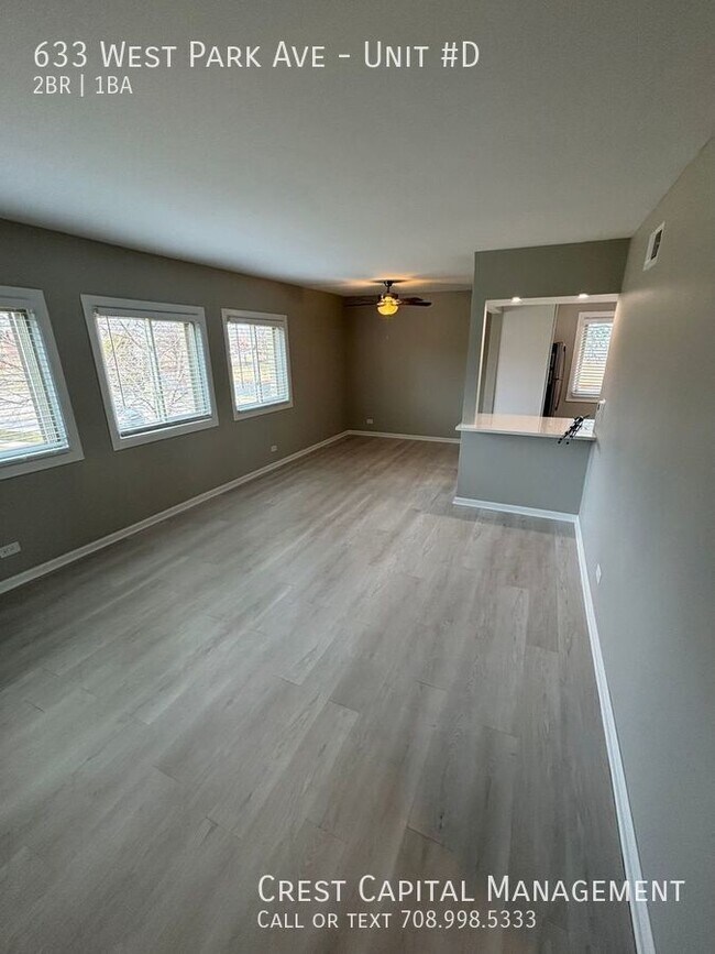 Foto del edificio - 633 West Park Ave Unit #D Libertyville, IL...