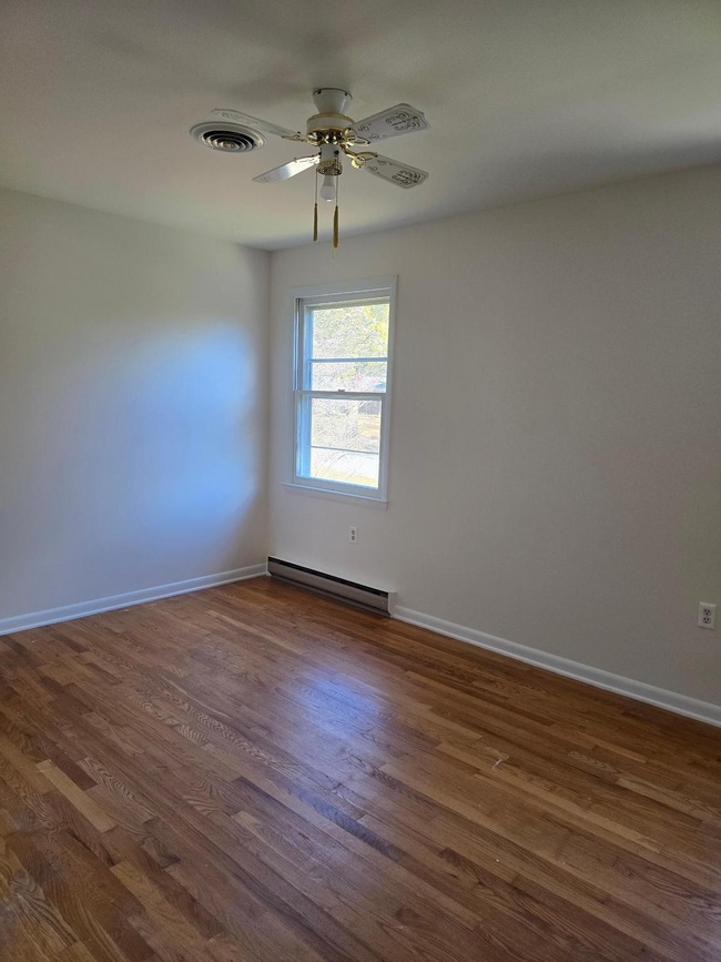 Building Photo - 4786 Mid County Ct