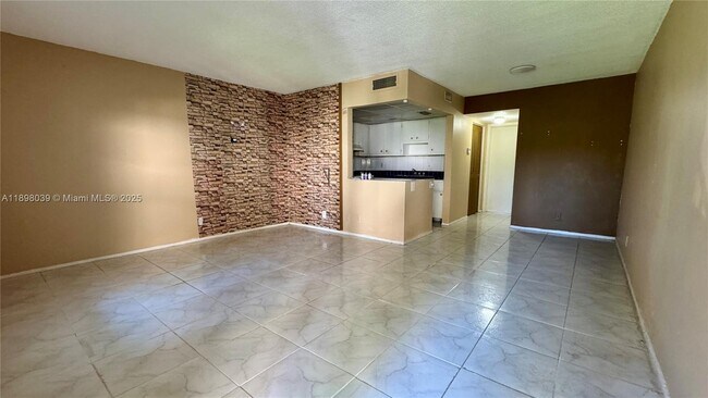 Foto del edificio - 2901 NW 47th Terrace