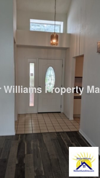 Foto del edificio - Spacious Living House in Palm Coast, FL.  ...