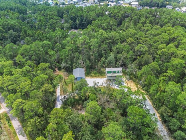 Foto del edificio - 589 Bernard Street