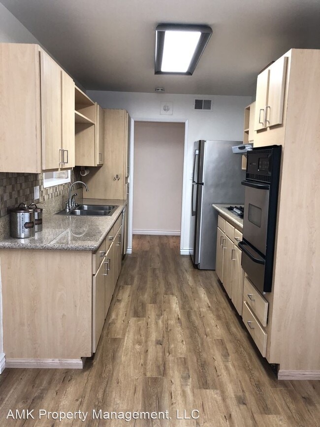 Building Photo - 3 br, 2 bath House - 6201 Mount Adelbert D...
