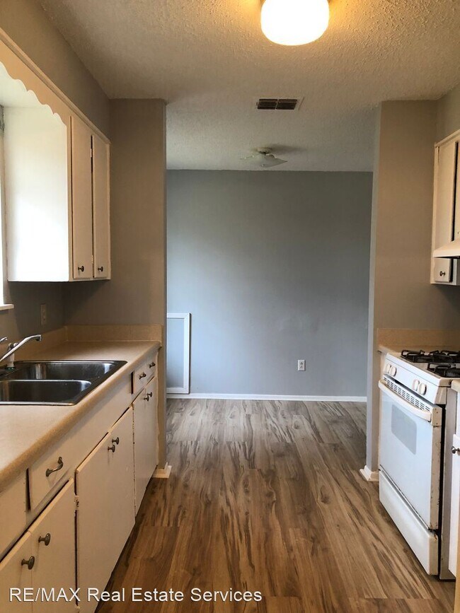 Foto del edificio - 2 br, 1 bath House - 4846 San Antone