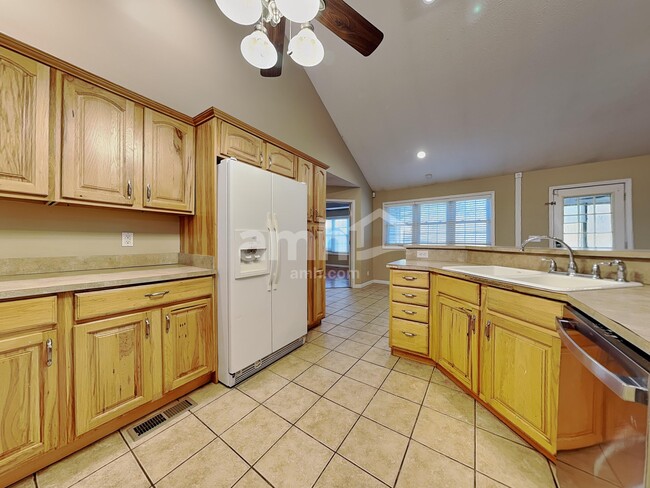 Building Photo - 3710 Eagles Vista Ln