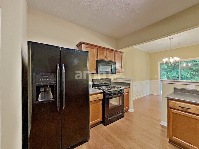 Building Photo - 4474 Windale Drive