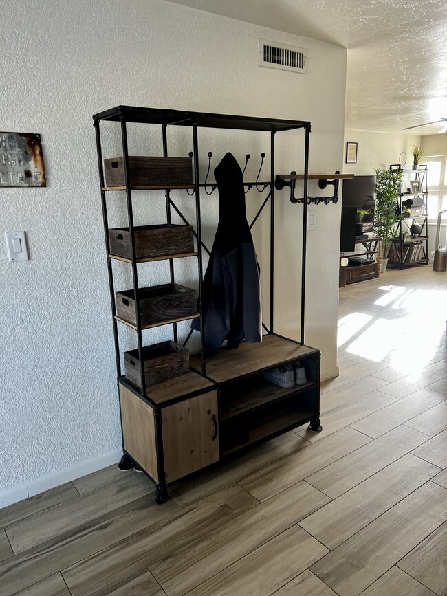 Entryway - 4201 E Camelback Rd