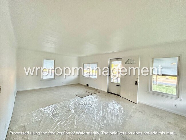 Foto del edificio - 2 Bed 1 Bath House in Washington Local Sch...
