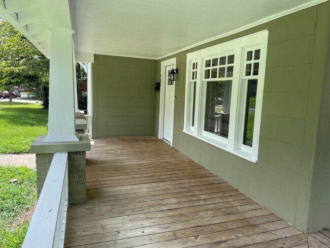 Foto del edificio - Beautiful 3 bed, 1 bath home located in As...
