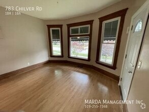 Building Photo - 783 Chilver Rd