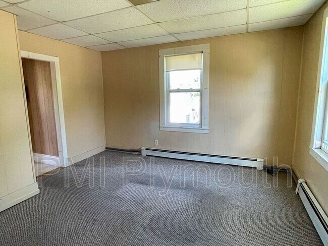 Building Photo - 92 South St