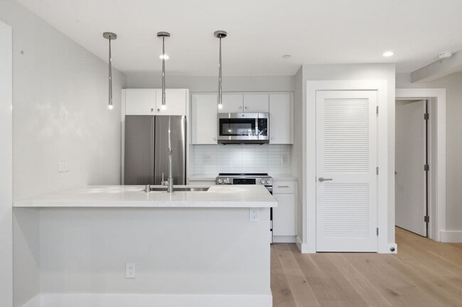 Photo - 1488 9th Ave Apartment