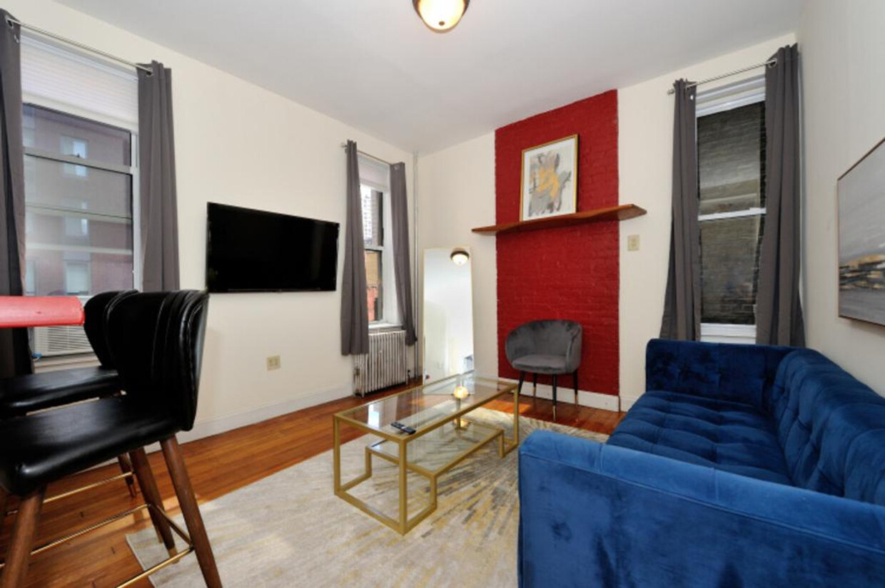 Foto principal - 7 E 91st St