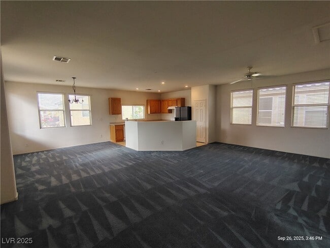 Building Photo - 6284 W Cougar Ave