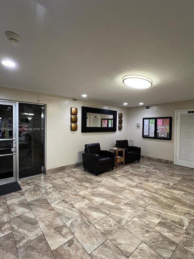 Foto del edificio - 1811 Jefferson St