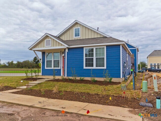 Foto del edificio - 335 Rachel St