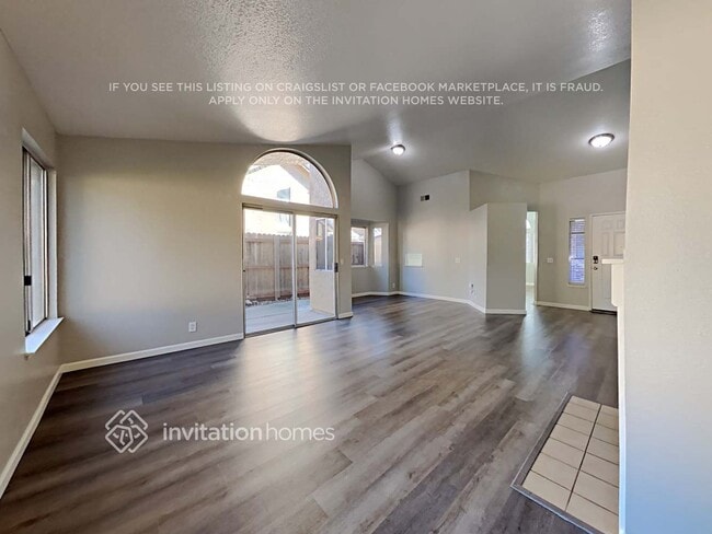 Building Photo - 8249 Calla Way