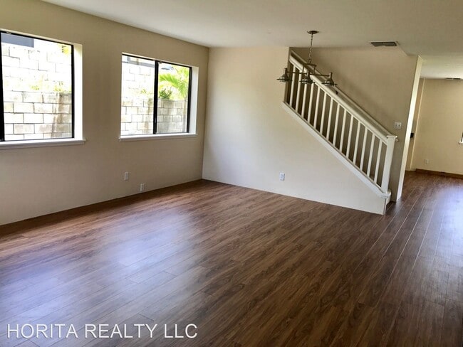 Building Photo - 4 br, 2.5 bath House - 95-318 LAIPU PL