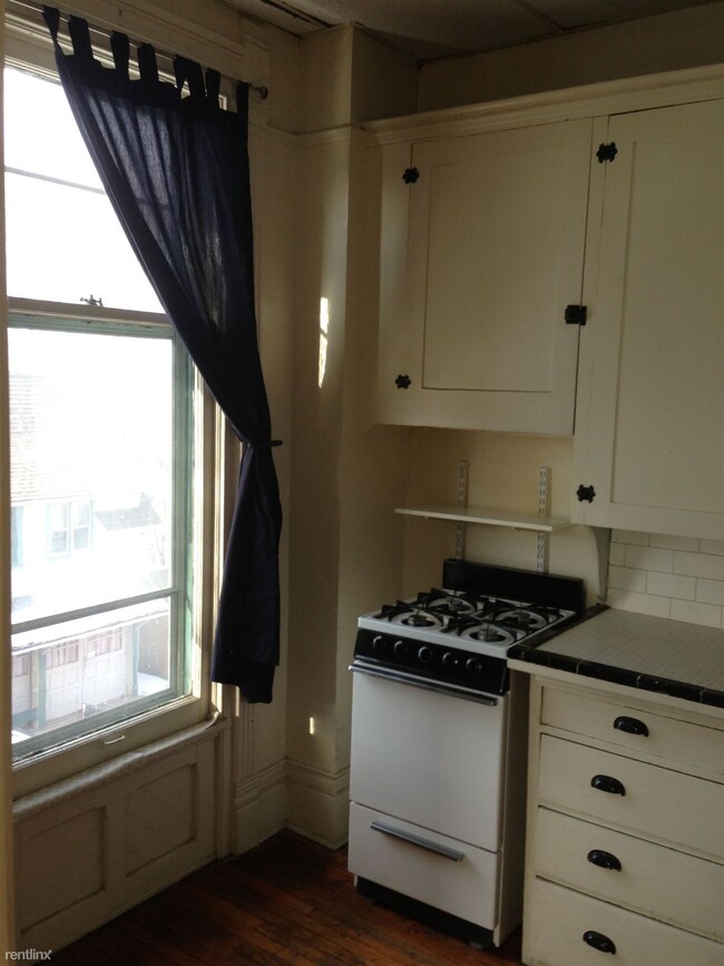 Foto del edificio - Studio, 1 bath  - 121 Madison Ave SE Apt 9