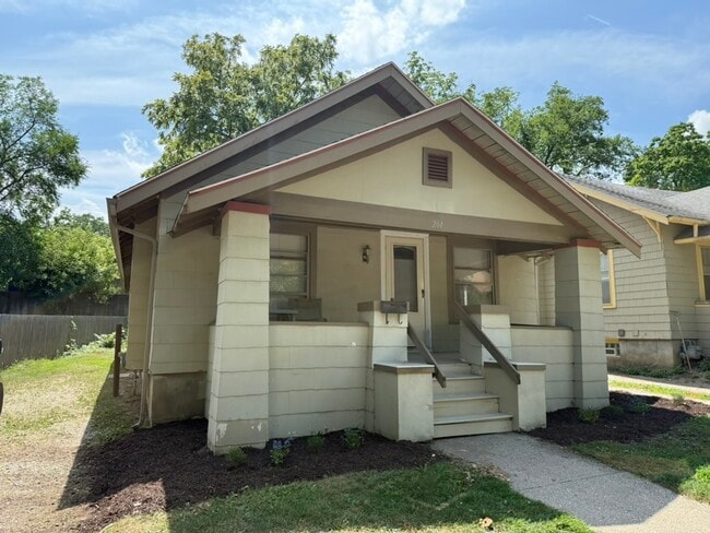 Photo - 201 Koch Ave House