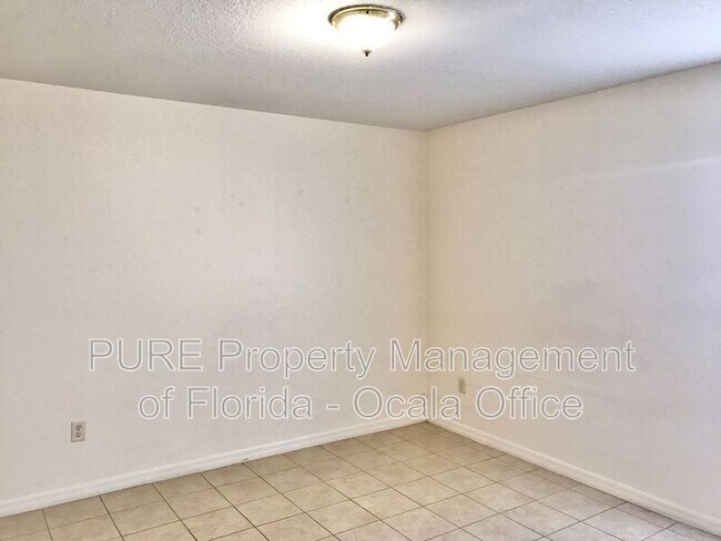 Building Photo - 7455 Midway Terrace
