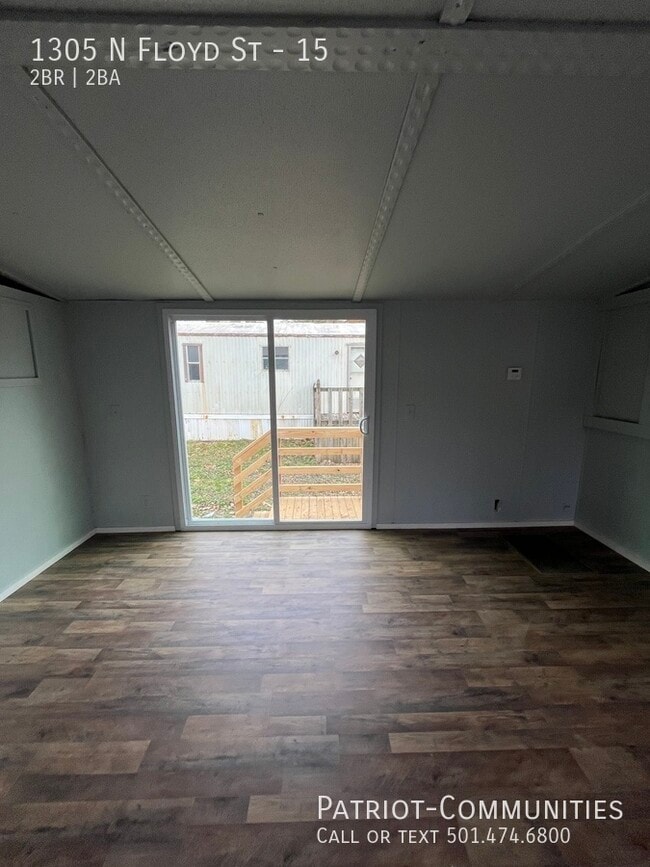 Foto del edificio - 1305 N Floyd St