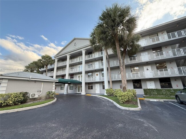 Building Photo - 1522 Whitehall Dr
