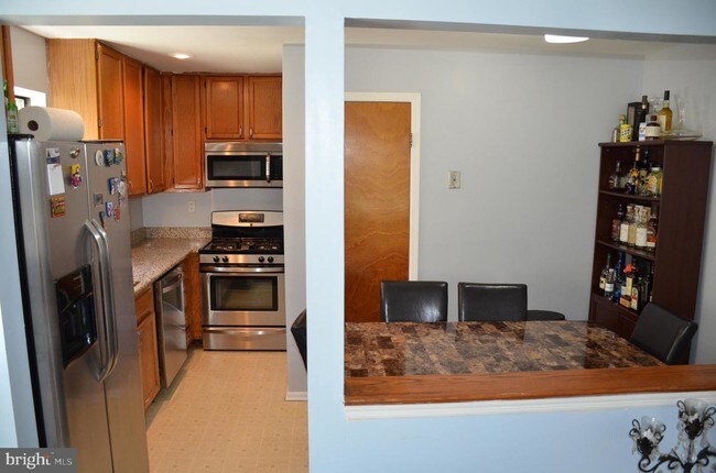 Foto del edificio - 4401 Birchwood Ct