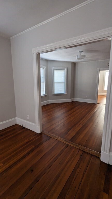 Foto del edificio - 247 School St