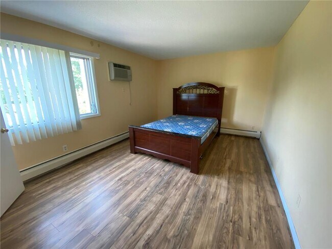 Foto del edificio - 2801 Flag Ave N