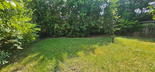 Building Photo - 3610 Dennis St