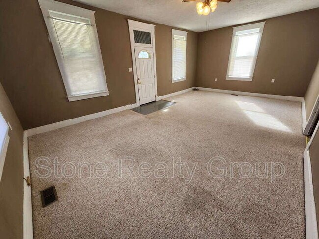 Foto del edificio - 706 N Erie St