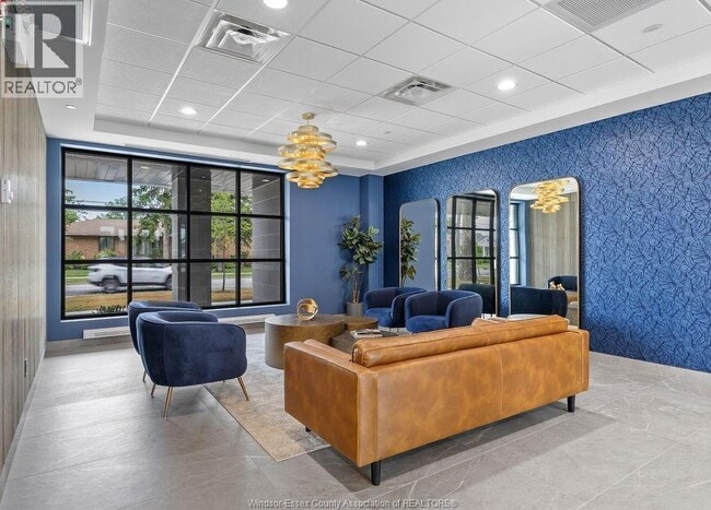 Photo du bâtiment - 3817 Howard Ave